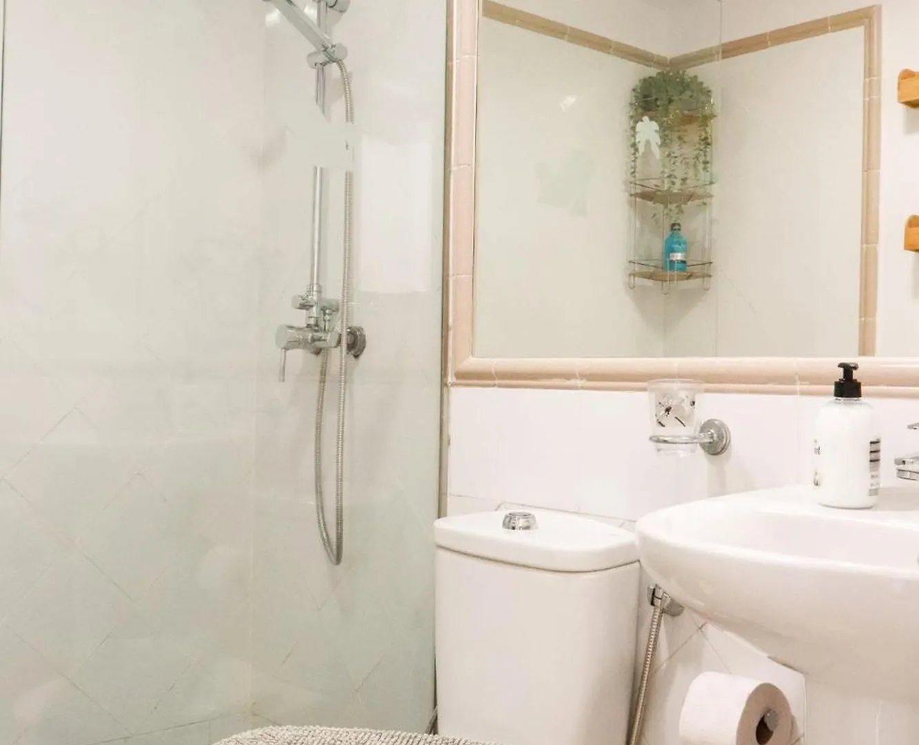 アパート コラレホCasa Simonaアパートメント スペイン